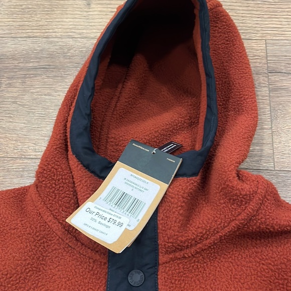 Never worn bought it too small perfect condition - Picture 3 of 4